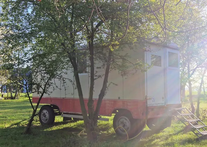 Alter Schaustellerwagen